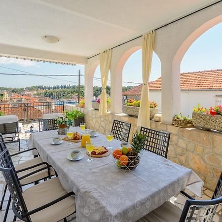 Apartman Mare Милна Экстерьер фото