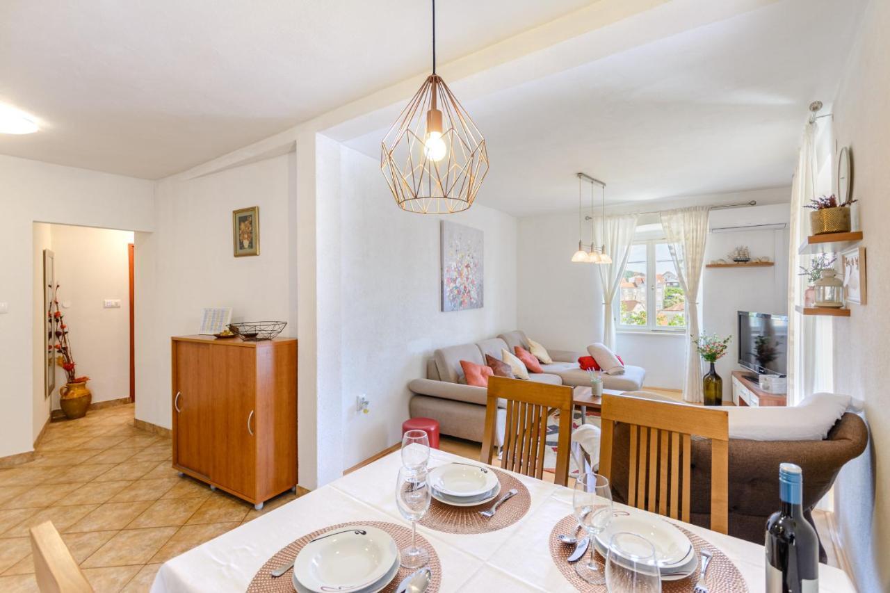 Apartman Mare Милна Экстерьер фото